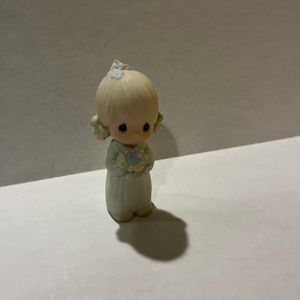 Precious Moments Junior Bridesmaid Figurine